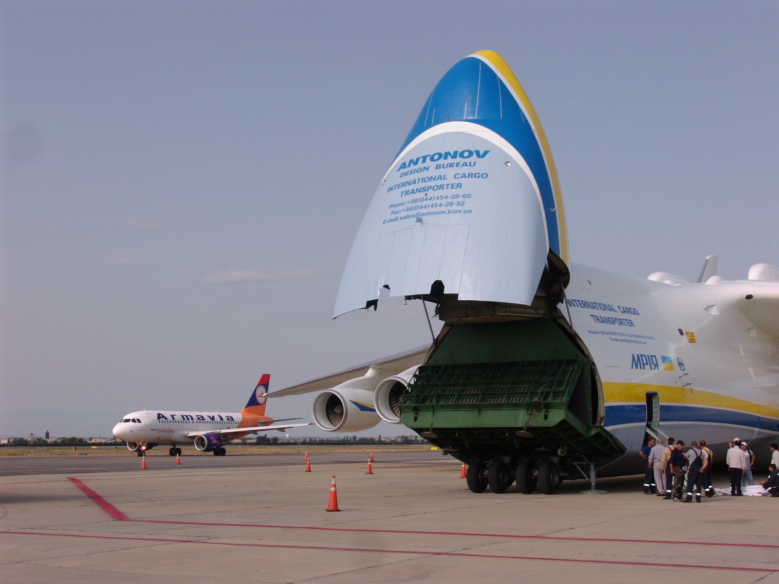 Antonov An-225 loading military cargo